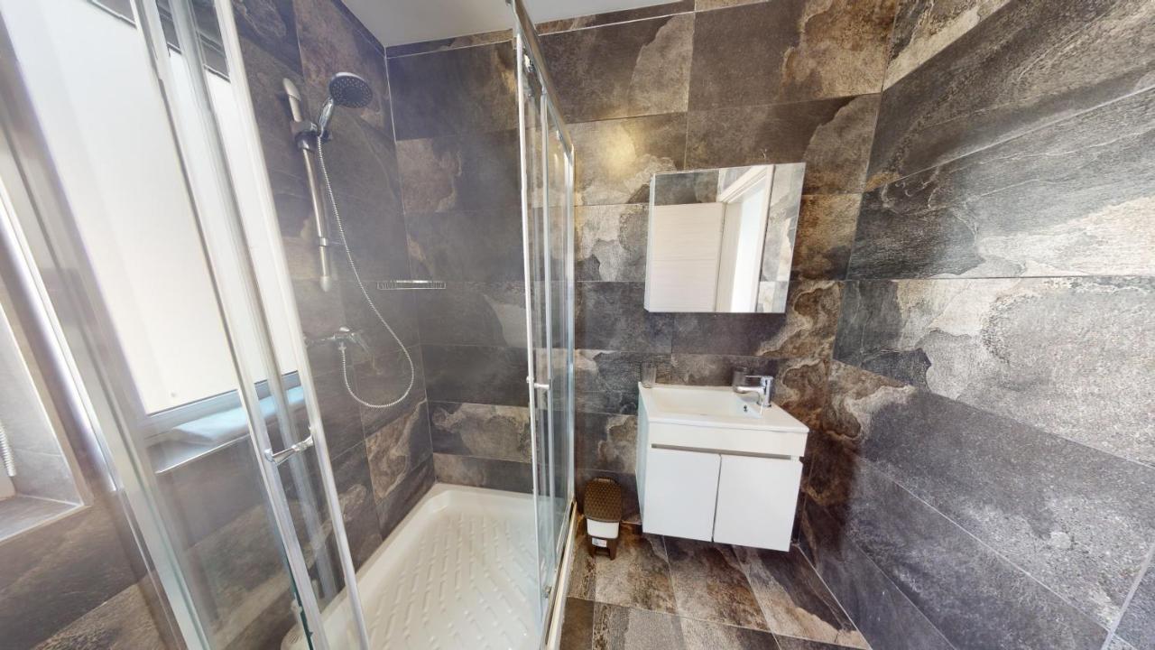 Modern Apartment In Gzira Bagian luar foto