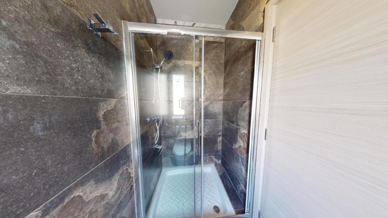Modern Apartment In Gzira Bagian luar foto
