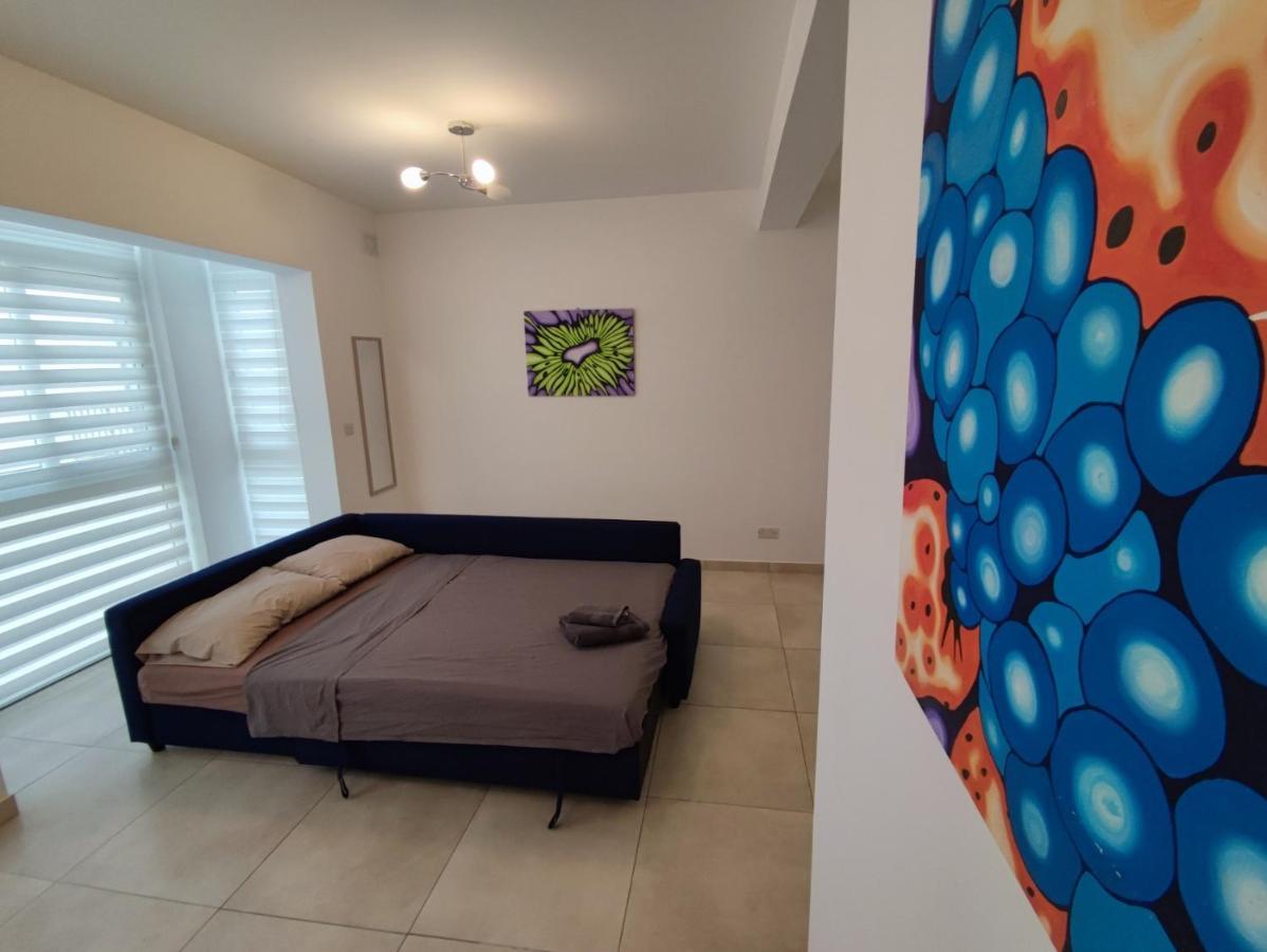 Modern Apartment In Gzira Bagian luar foto